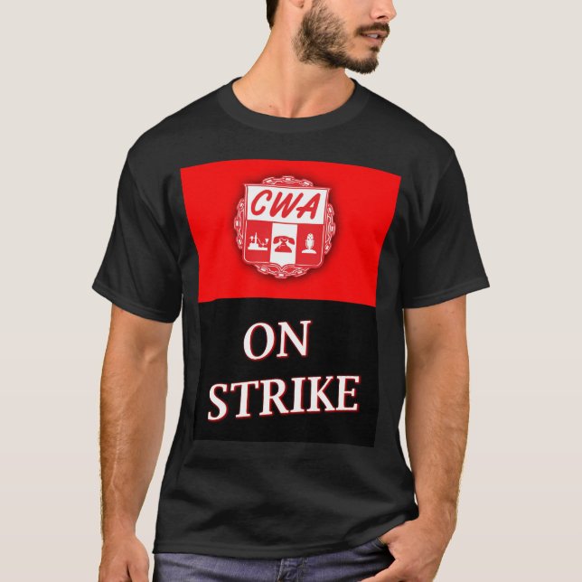 Camiseta on_Strike (Frente)