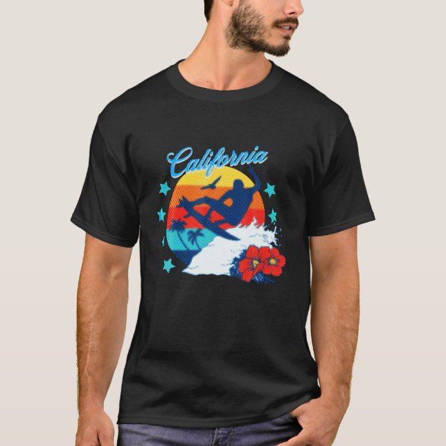 Camiseta Onça da Califórnia surfando mulheres americanas ho (Frente)