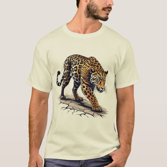 Camiseta Onça Perseguindo Grande Felino em Arte Dramática c (Frente)