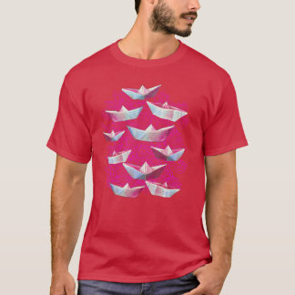 Camiseta Ondas cor-de-rosa e botas de papel