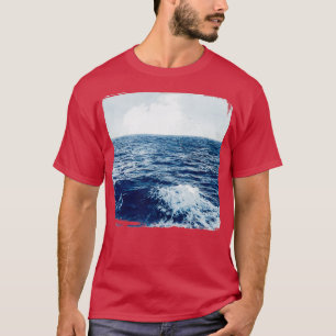 Camiseta Ondas do Oceano Atlântico em Mar Aberto