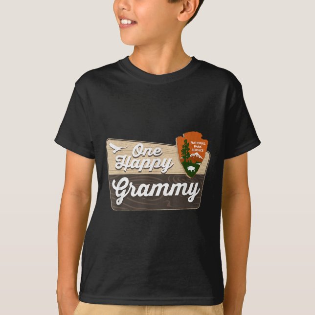 Camiseta One Happy Grammy Camper Matching Birthday Decorati (Frente)