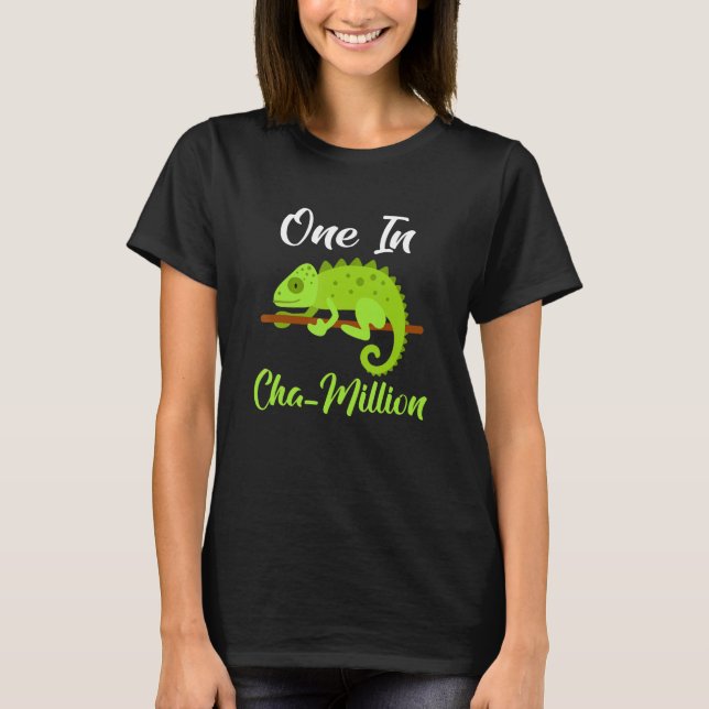 Camiseta One in Cha Million Chameleon (Frente)