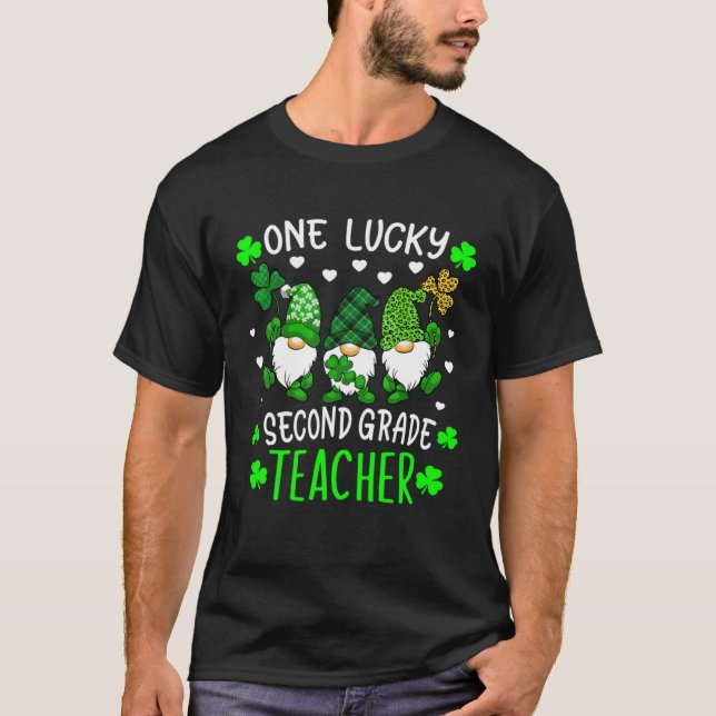 Camiseta One Lucky 2nd Second Grade Teacher Gnome St Patric (Frente)