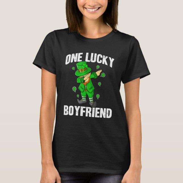 Camiseta One Lucky Boyfriend St Patricks Day Dabbing Leprec (Frente)