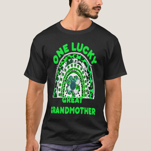 Camiseta One Lucky Great Grandmother Good Luck Green Rainbo (Frente)