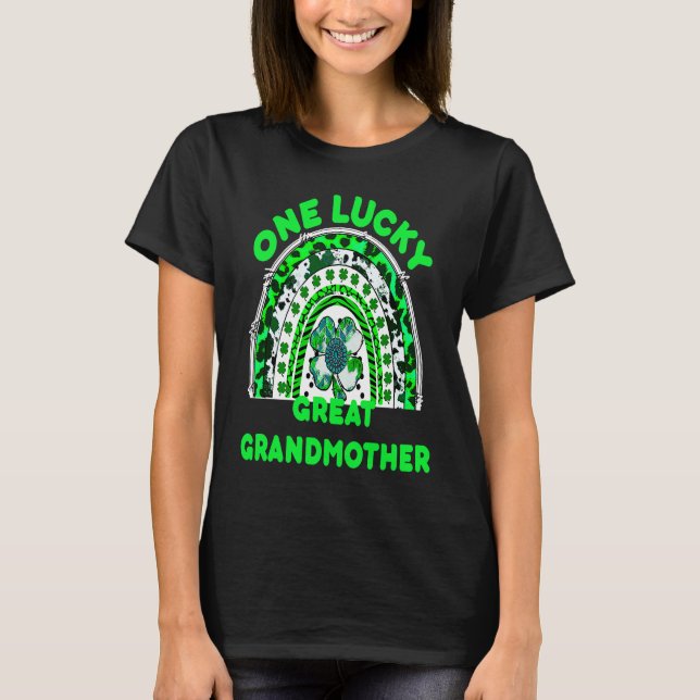 Camiseta One Lucky Great Grandmother Good Luck Green Rainbo (Frente)