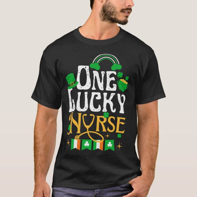 Camiseta One Lucky Nurse St Patricks Day Funny Irish Shamro (Frente)