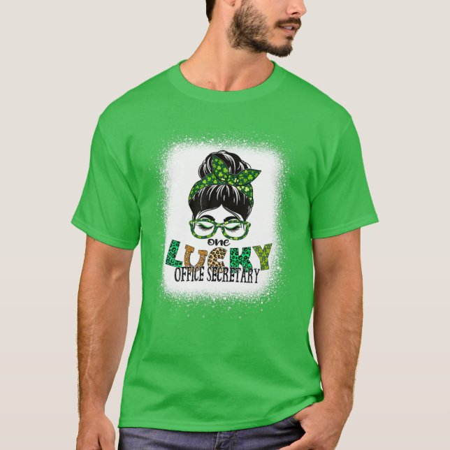 Camiseta One Lucky Office Secretary Bleached St Patricks Da (Frente)