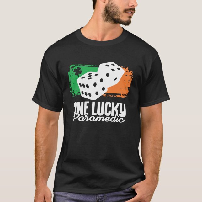 Camiseta One Lucky Paramedic Dice Game  Family Group Matchi (Frente)