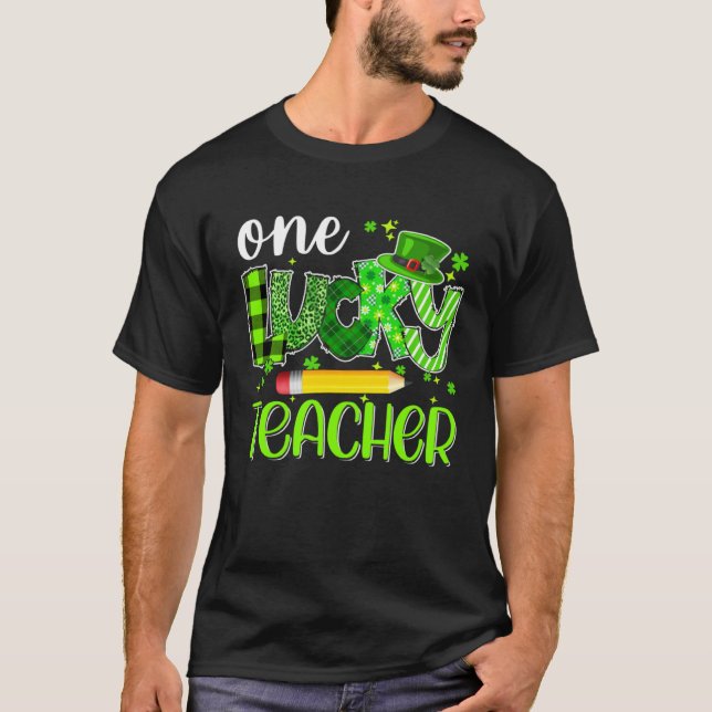 Camiseta One Lucky Teacher Pencil Shamrock St Patricks Day  (Frente)