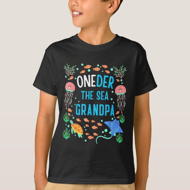 Camiseta Oneder The Sea Grandpa 1st Birthday Matching  (Frente)