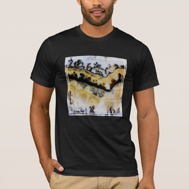 Camiseta Onyx com Renda Prateada (Frente)