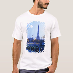 Camiseta Opinião da noite da torre Eiffel