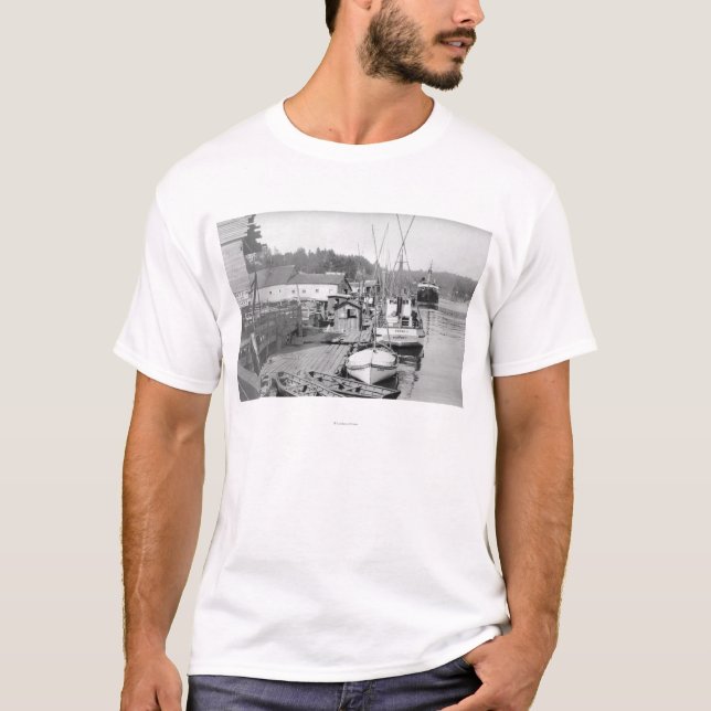Camiseta Opinião de Newport, beira-rio de Oregon de barcos (Frente)