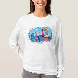 Camiseta Opinião lateral a mulher com os presentes no