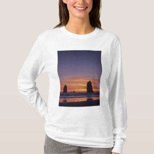 Camiseta OR, Costa do Oregon, Cannon Beach, formações rocho
