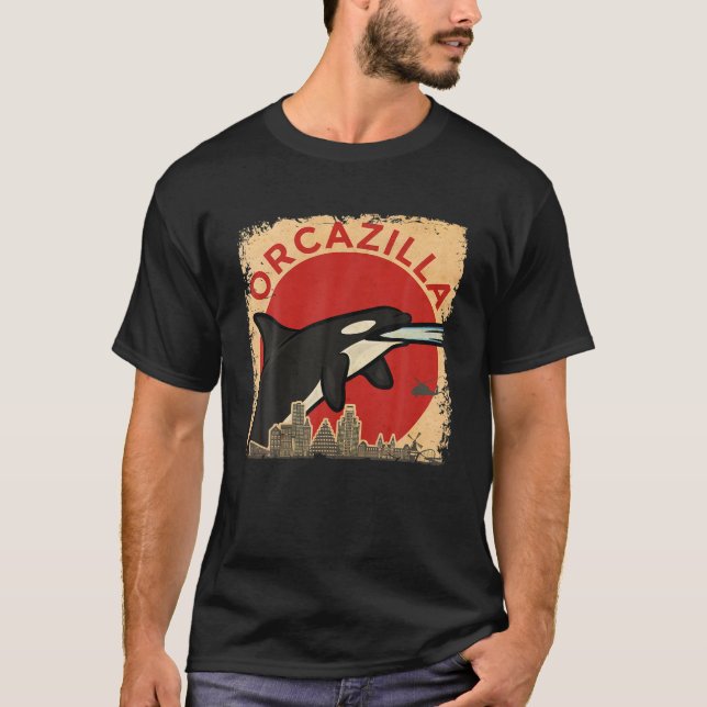 Camiseta Orcazilla - Orca, Uma Baleia Assassina Engraçada (Frente)