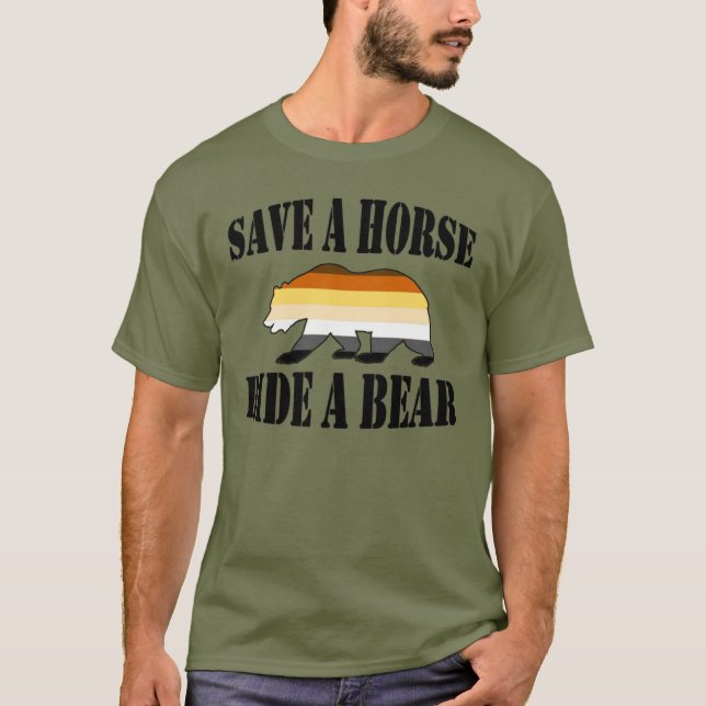 Camiseta Orgulho de gay Urso Salva Um Urso De Cavalo (Frente)