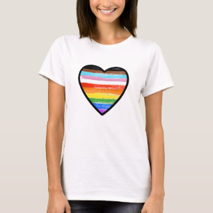 Camiseta Orgulho de progresso pintado de coração