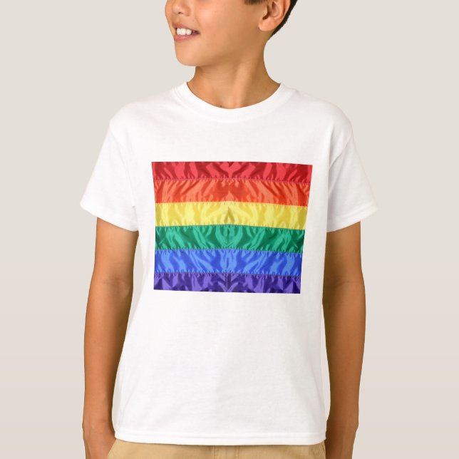 Camiseta Orgulho gay Flag Rainbow Flag LGBTQ Love is Love (Frente)