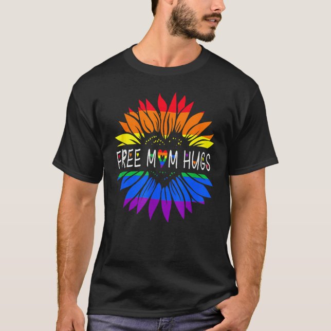 Camiseta Orgulho gay Free Mãe Hugs Lgbt Daisy Rainbow Flowe (Frente)