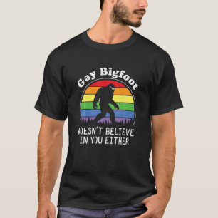 Camiseta orgulho gay Funny Gay Bigfoot Rainbow Retr Sasquat