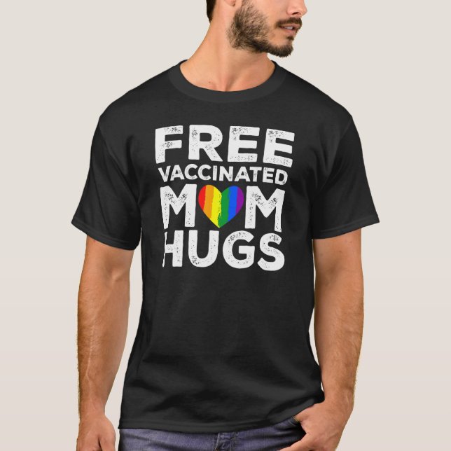 Camiseta Orgulho gay Lésbica Livre Vacinada Mãe Abraçando L (Frente)