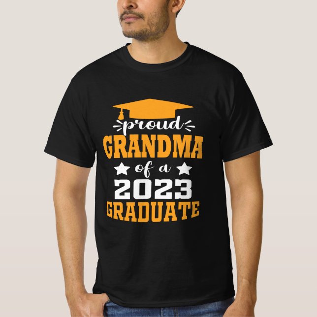 Camiseta Orgulho GRANDMA de uma Classe Moderna do Formando  (Frente)