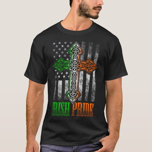 Camiseta Orgulho Irlandês Celtic Cross American Flag Irelan (Frente)