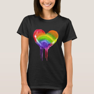 Camiseta Orgulho LGBTQIA+ Coração Arco-íris