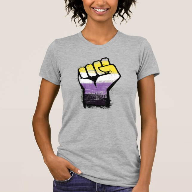 Camiseta Orgulho Não Binário Punho de Protesto (Frente)