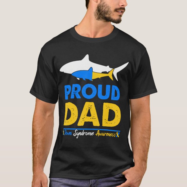 Camiseta Orgulho Pai Papa Mundo para Baixo Síndrome de Cons (Frente)