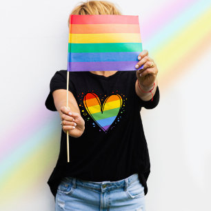 Camiseta Orgulho Rainbow LGBTQ Girls Basic Dark T-Shirt