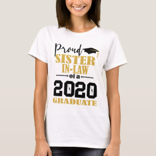 Camiseta Orgulhosa Irmã em Direito de um Formando 2020