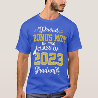 Camiseta Orgulhosa mãe de Bóus de 2 Formandos 2023 Gradu