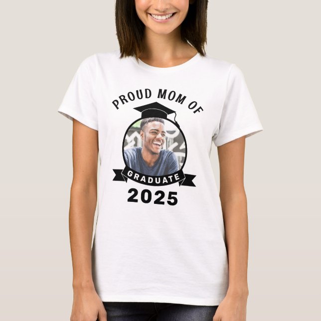 Camiseta Orgulhosa Mãe do Formando de 2025 (Frente)