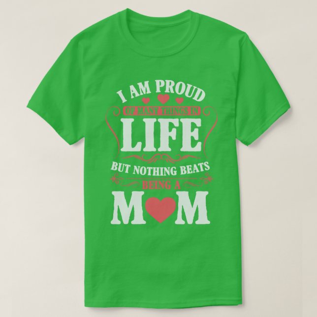 Camiseta Orgulhosa Mãe Um Título Além Da Comparação (Frente do Design)