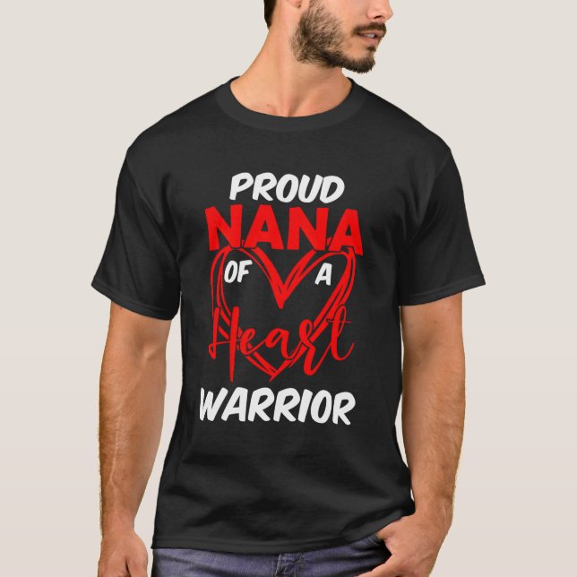 Camiseta Orgulhosa Nana De Um Ele Guerreiro Sensibilização  (Frente)