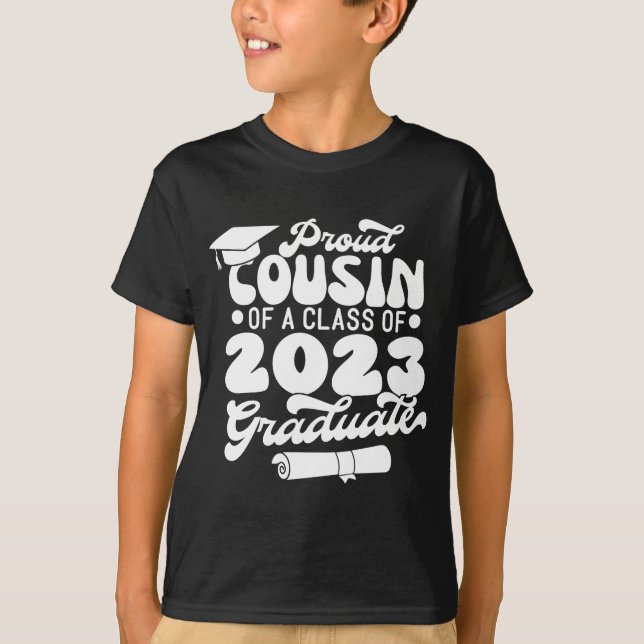 Camiseta Orgulhoso COUSIN de uma Classe de Retrocessor do F (Frente)