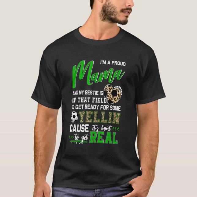 Camiseta Orgulhoso Futebol da Família de Futebol da Mama Co (Frente)