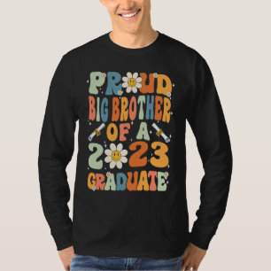 Camiseta Orgulhoso Irmão Mais Velho De Uma Turma De Graduad