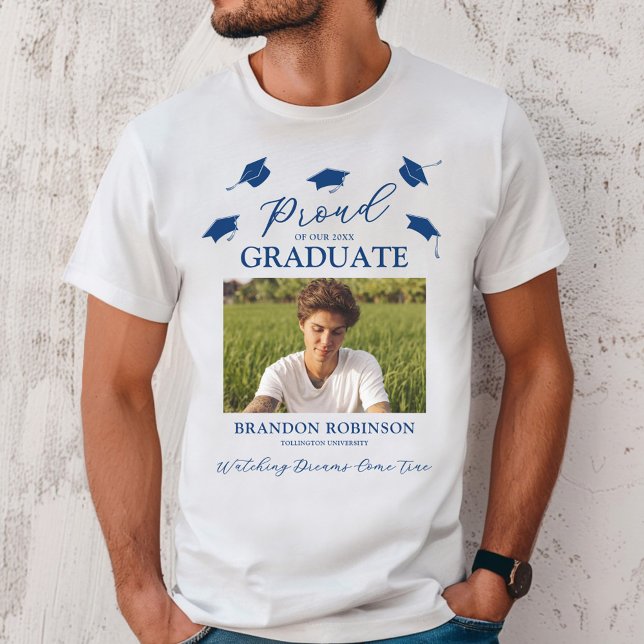 Camiseta Orgulhosos com a foto do formando de 2026 (Criador carregado)