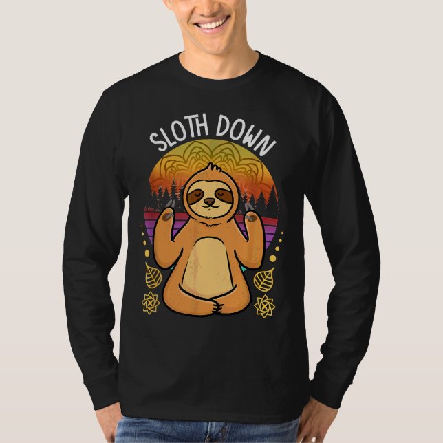 Camiseta Oriental Yoga Sloth Sloth Abaixo 34 (Frente)