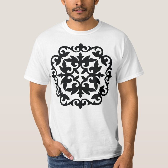 Camiseta Ornamental Floral Design (Frente)
