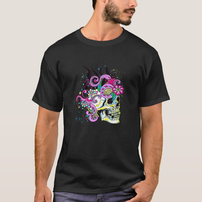 Camiseta Ornamento Floral Crânio Flores Tatuagem de Esquele (Frente)