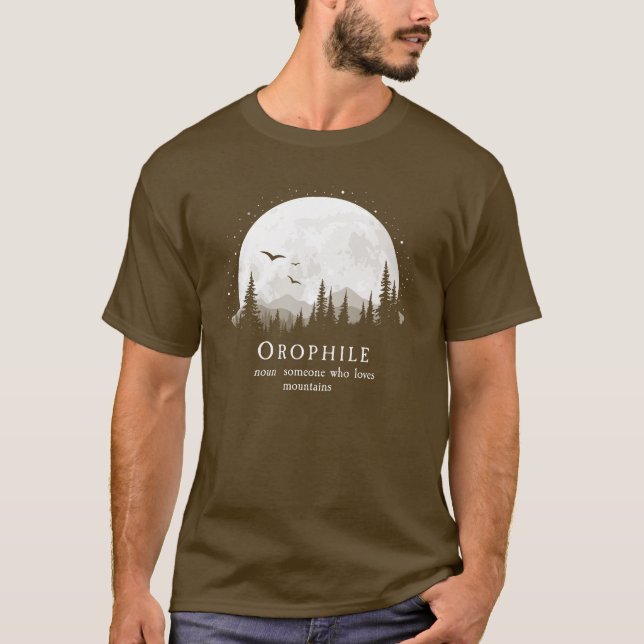 Camiseta Orofilis Definition Outdoorsy Mountain Lover (Frente)