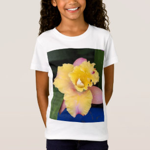 Camiseta Orquídea rosa pastel e amarela