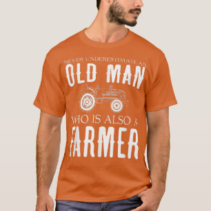 Camiseta Os Agricultores Do Sangue Nunca Subestimam O Velho