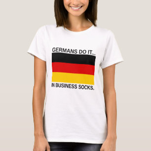 Camiseta Os Alemães Fazem... Em Meias de Negócios